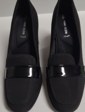 Anne Klein Black Telepathy Loafer-Inspired Block-Heel Pumps - Size 7.5